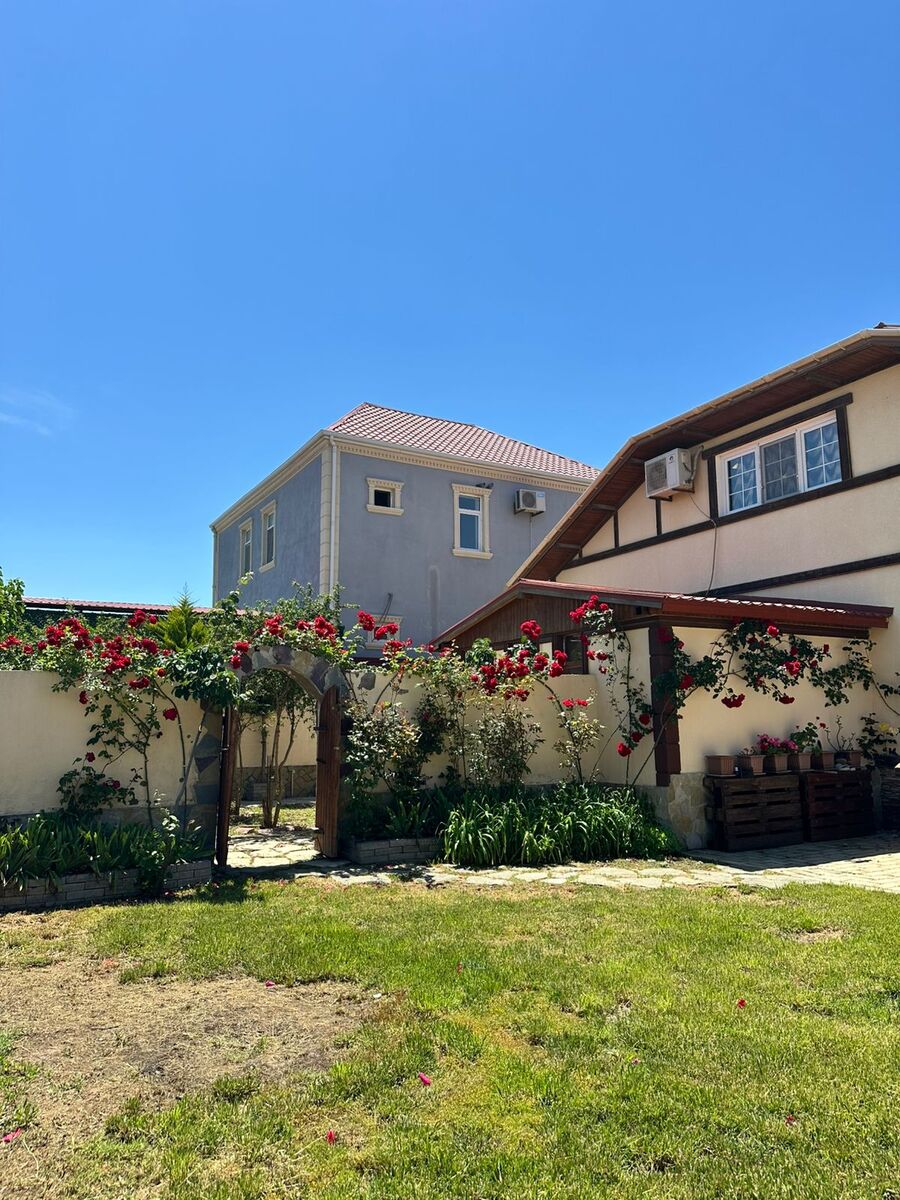 İcarəyə verilir 4 otaqlı həyət evi/bağ evi 220 m² — Ev, villa, Bakı (3)