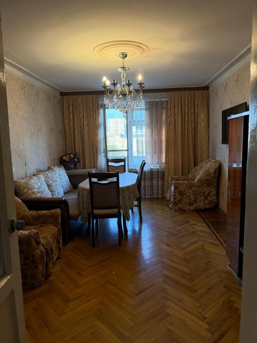 Satılır 3 otaqlı köhnə tikili 70 m² — Mənzil, Bakı (2)