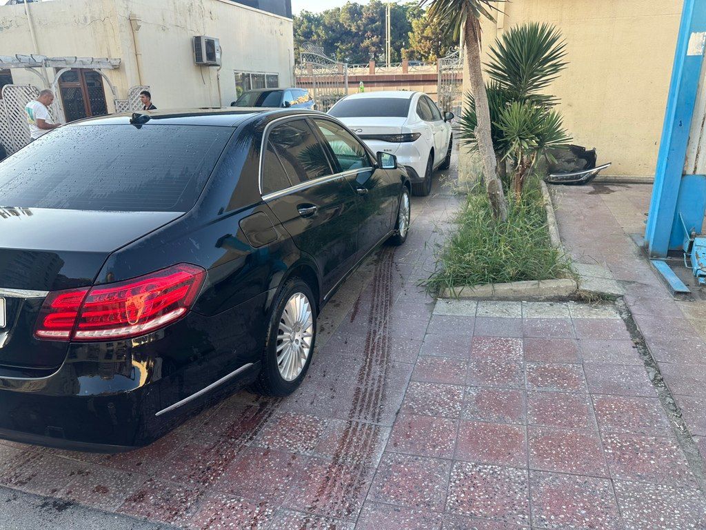 Mercedes E 220, 2.1 L, 2013 il, 747 000 km — Avtomobillər, Bakı (2)