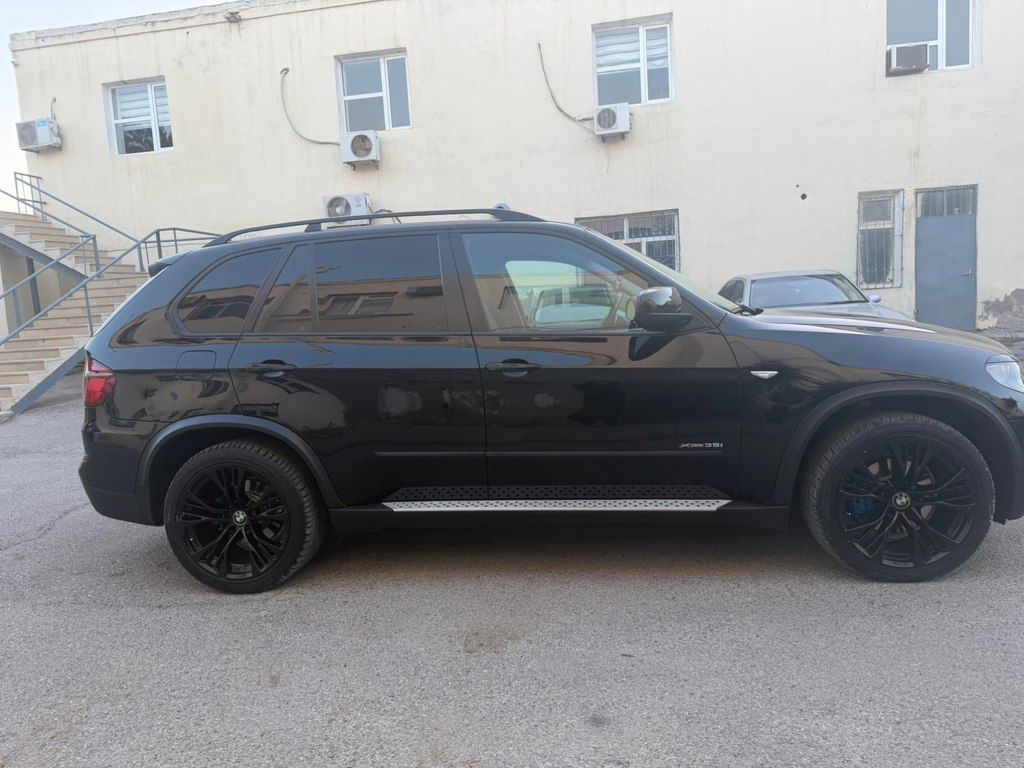 BMW X5, 3.0 L, 2011 il, 300 000 km — Avtomobillər, Bakı (2)