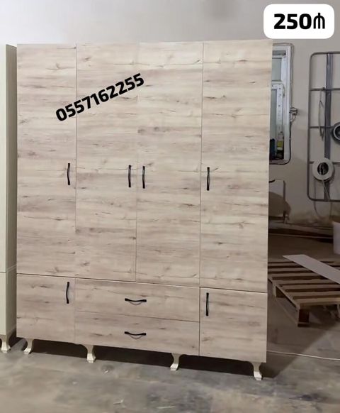 Məhsul: Geniş həcmli paltar dolabı - Model: 5 qapılı, alt hissədə 2 — Bakı