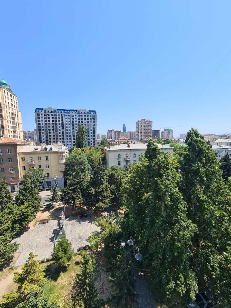 Satılır 3 otaqlı köhnə tikili 75 m² — Mənzil, Bakı (11)