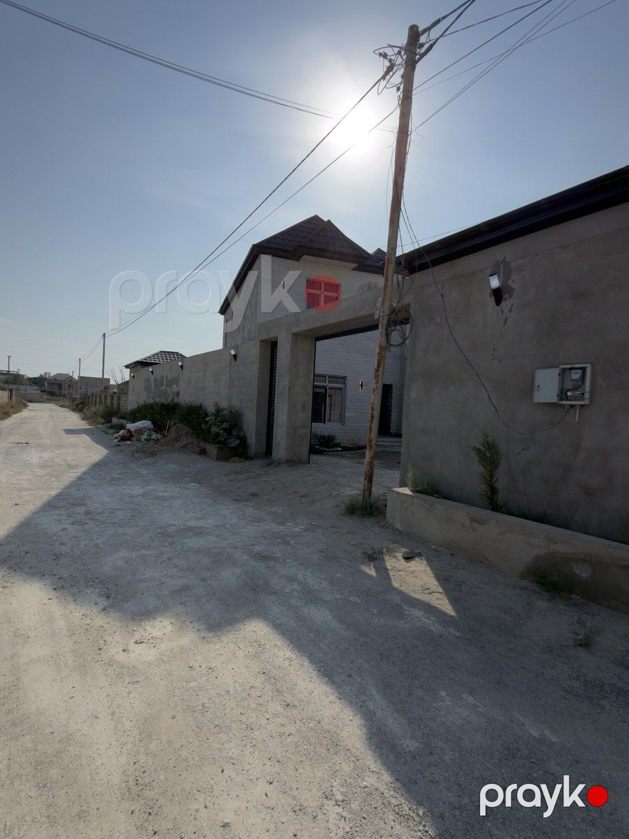 Satılır 4 otaqlı həyət evi/bağ evi 270 m² — Ev, villa, Bakı (2)