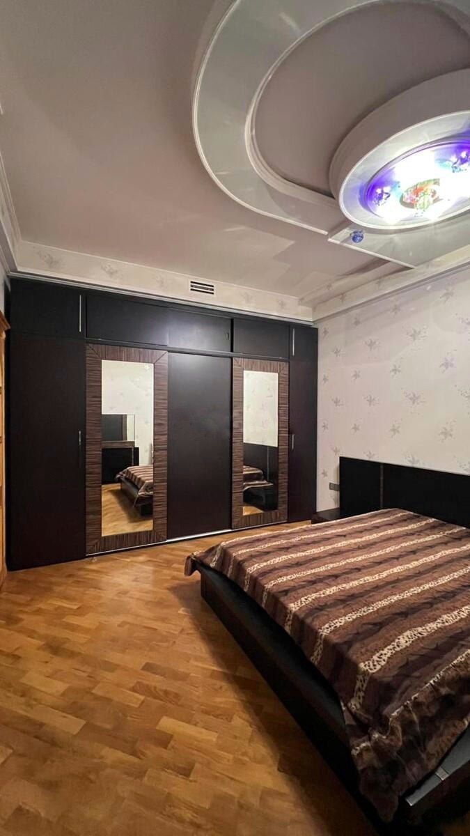 Satılır 5 otaqlı yeni tikili 190 m² — Mənzil, Bakı (5)