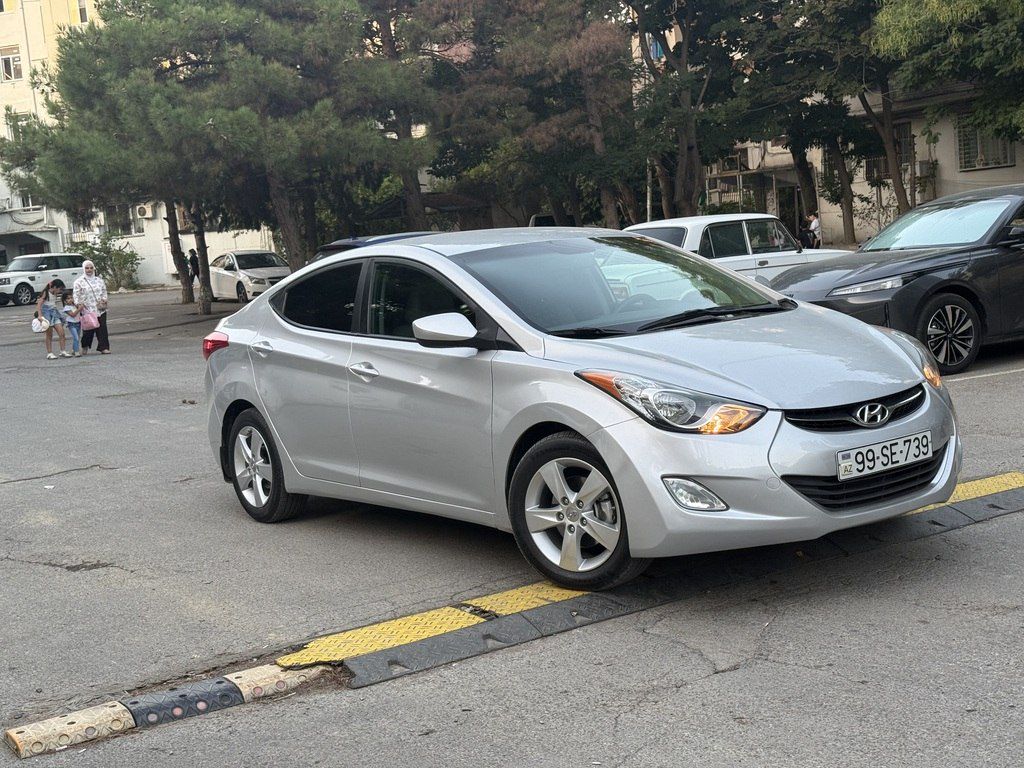 Hyundai Elantra, 1.8 L, 2014 il, 275 520 km — Avtomobillər, Salyan (2)