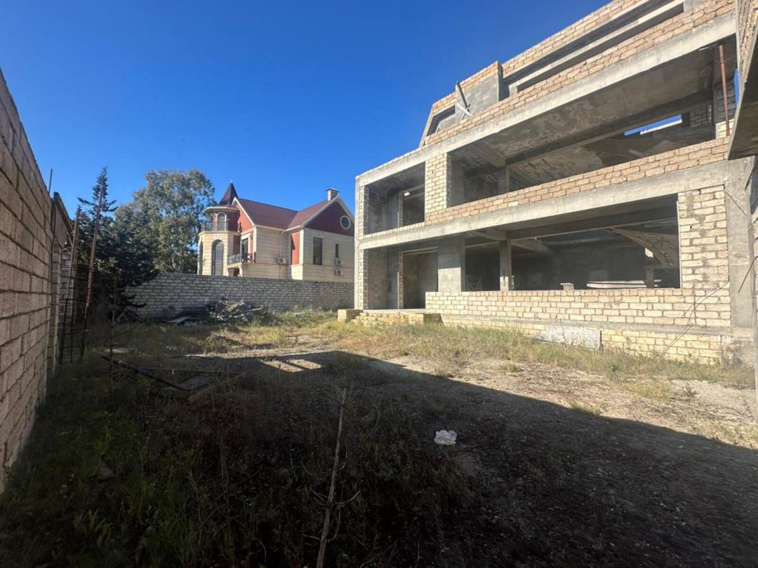 Satılır 10 otaqlı həyət evi/bağ evi 700 m² — Ev, villa, Bakı (2)