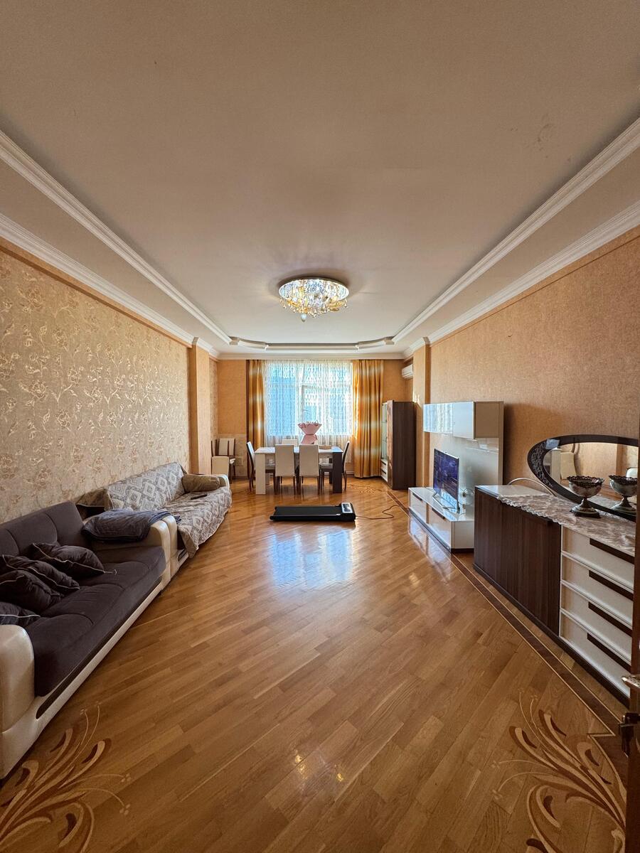 Satılır 3 otaqlı yeni tikili 163 m² — Mənzil, Bakı (2)