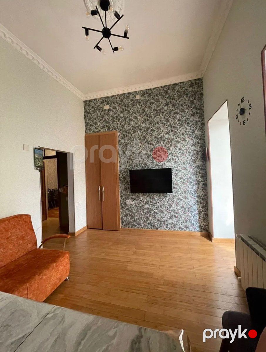3-otaqlı mənzil, 28 May m., 120 m² — Mənzil, Bakı (12)