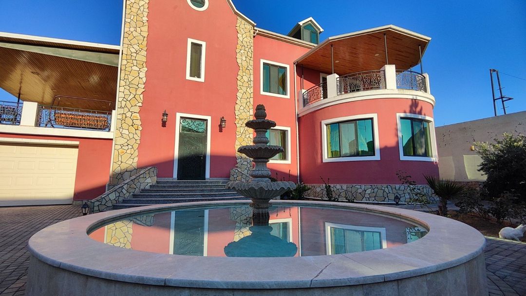 Satılır 7 otaqlı həyət evi/bağ evi 450 m² — Ev, villa, Bakı (2)