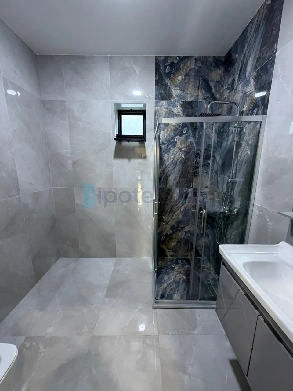 Satılır: 4 Otaq, Bağlar, Xəzər r., Şüvəlan q., 150.00 m² — Torpaq, Şüvəlan (11)