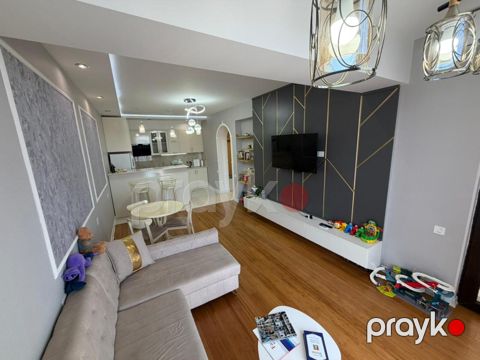 Satılır 2 otaqlı köhnə tikili 66.2 m²
