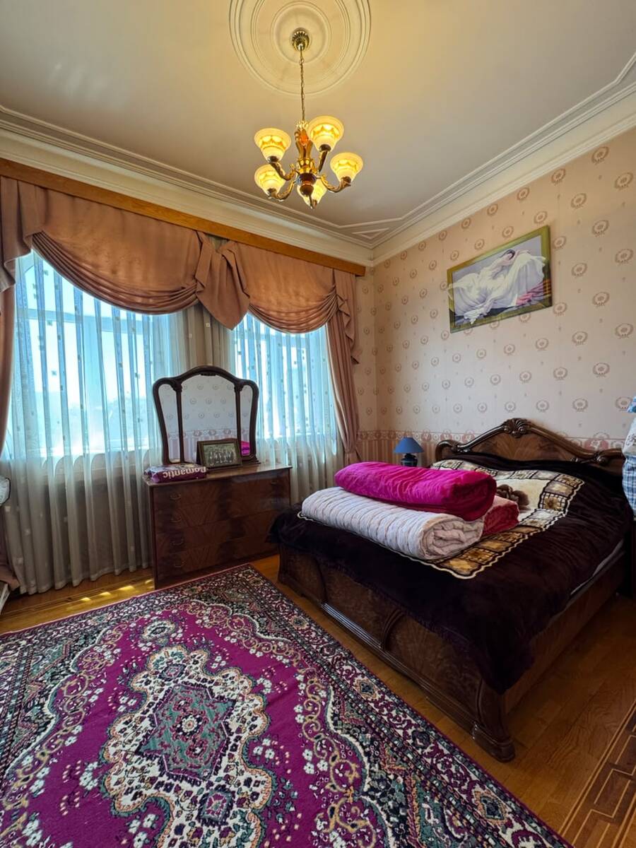Satılır 6 otaqlı həyət evi/bağ evi 300 m² — Ev, villa, Bakı (10)
