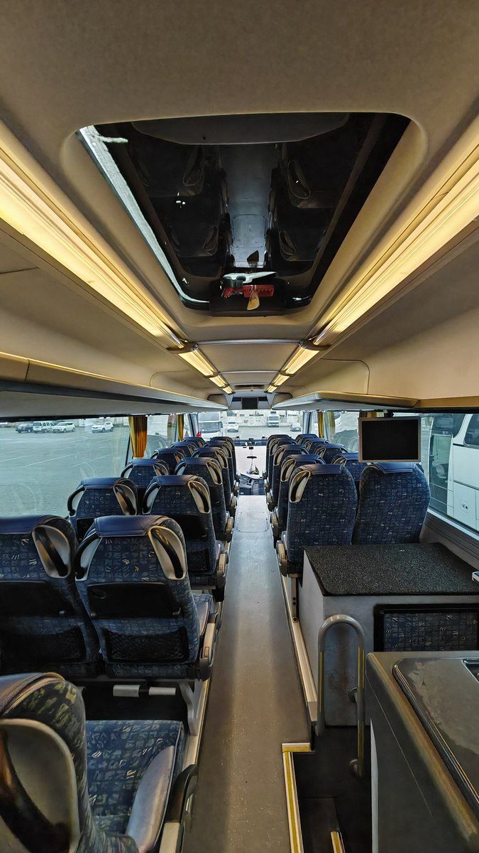 Neoplan Cityliner avtobus icarəsi — Avtomobil icarəsi, Bakı (7)