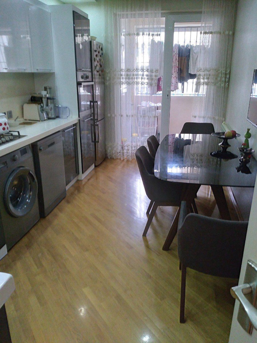 Satılır 2 otaqlı yeni tikili 75 m² — Mənzil, Bakı (7)