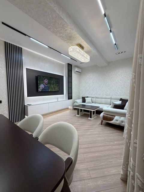 Satılır 2 otaqlı yeni tikili 96 m² — Bakı