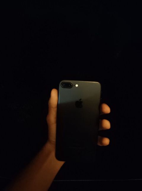 IPhone 7 Plus, 128 GB, Jet Black, Barmaq izi — Gəncə