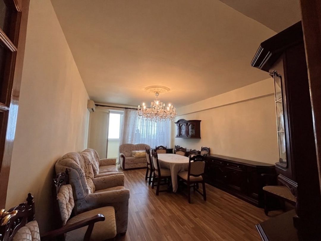 İcarəyə verilir 4 otaqlı köhnə tikili 120 m² — Mənzil, Bakı (2)