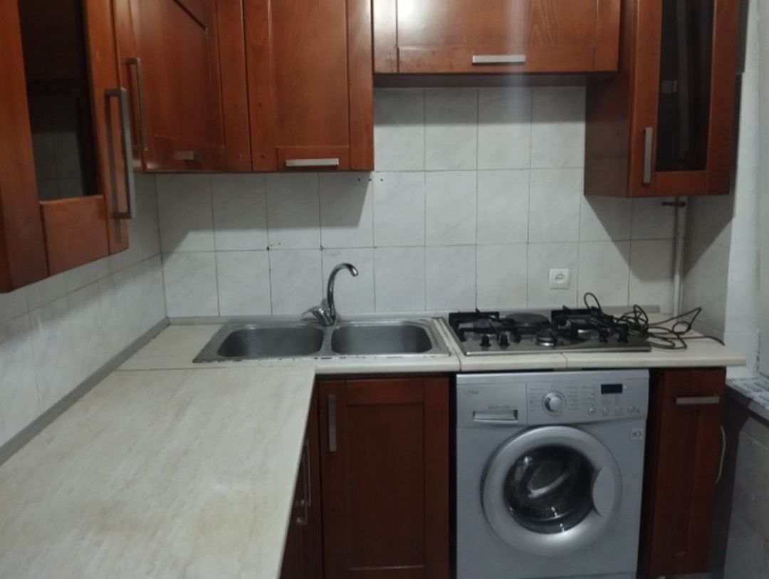 İcarəyə verilir 2 otaqlı köhnə tikili 65 m² — Mənzil, Bakı (5)