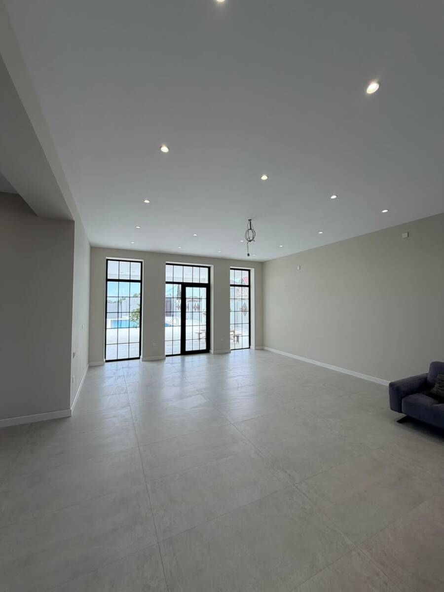 Satılır 5 otaqlı həyət evi/bağ evi 240 m² — Ev, villa, Bakı (9)