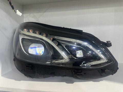 "Mercedes W212, Mercedes W205" ön farası — Bakı