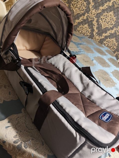 Uşaq daşıyıcısı "Chicco" — Bakı