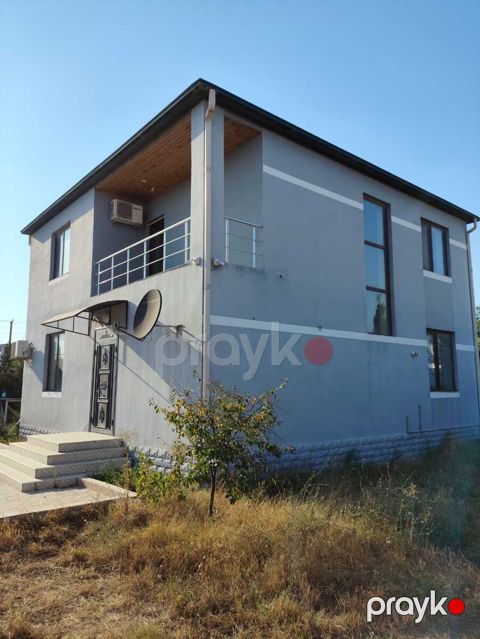 Satılır 4 otaqlı həyət evi/bağ evi 155 m²