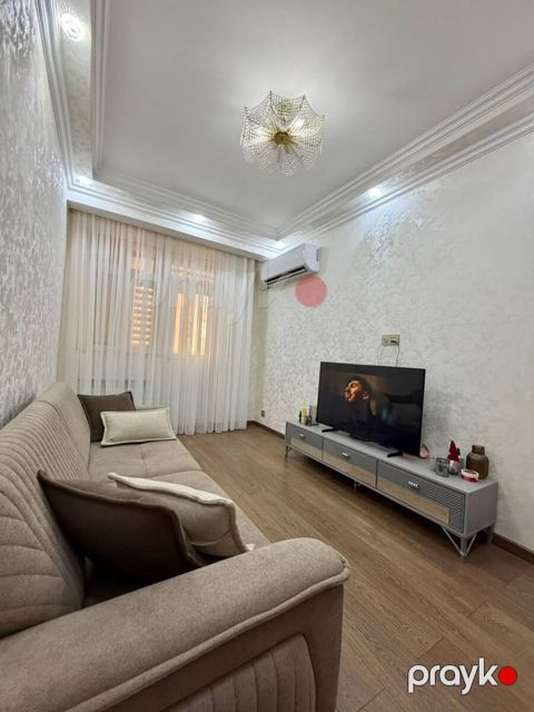 Satılır 2 otaqlı yeni tikili 52 m²