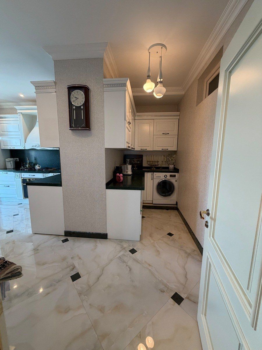 Satılır 5 otaqlı yeni tikili 250 m² — Mənzil, Bakı (9)