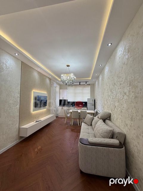 İcarəyə verilir 3 otaqlı yeni tikili 70 m²