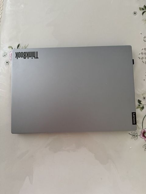 Lenovo ThinkBook noutbuku - Seriya: Lenovo ThinkBook (metalabənzər — Bakı