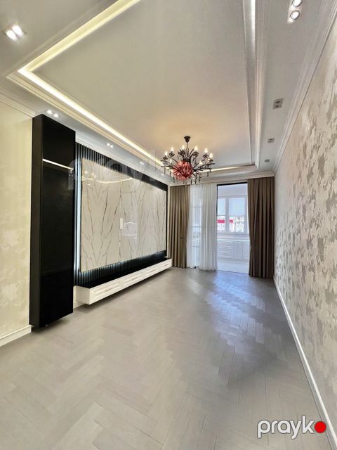 Satılır 3 otaqlı yeni tikili 88 m²