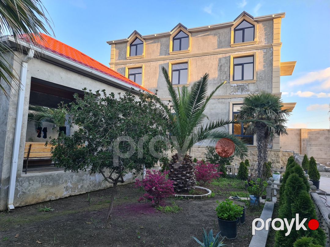 Satılır 15 otaqlı həyət evi/bağ evi 550 m² — Ev, villa, Bakı (11)