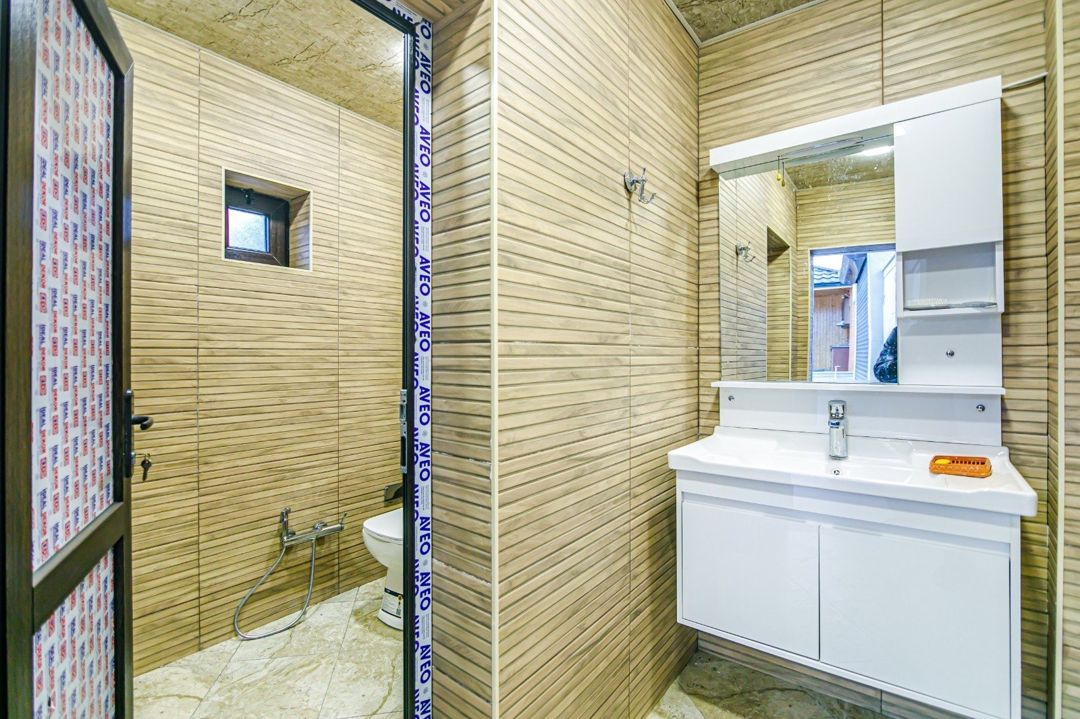 Satılır 6 otaqlı həyət evi/bağ evi 250 m² — Ev, villa, Bakı (12)