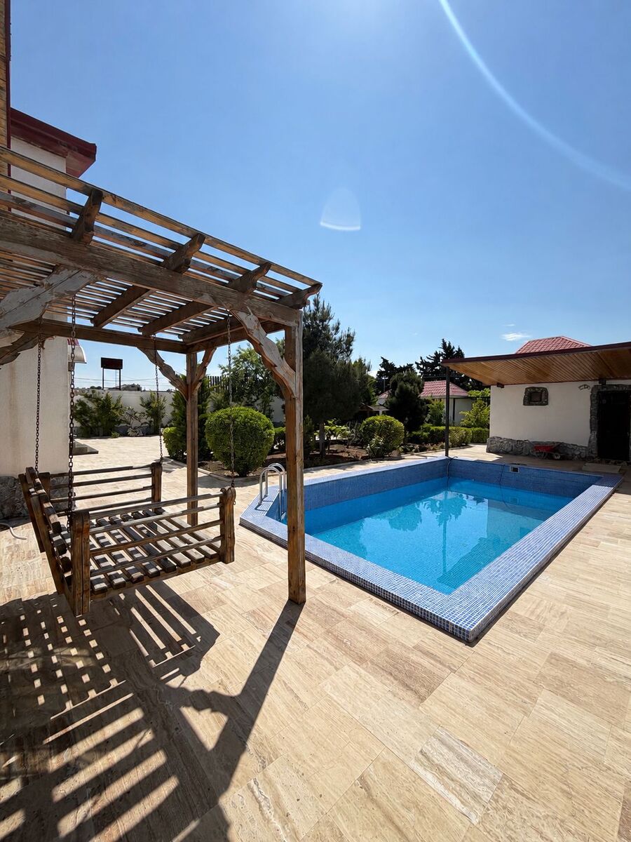 Satılır 4 otaqlı həyət evi/bağ evi 250 m² — Ev, villa, Bakı (8)