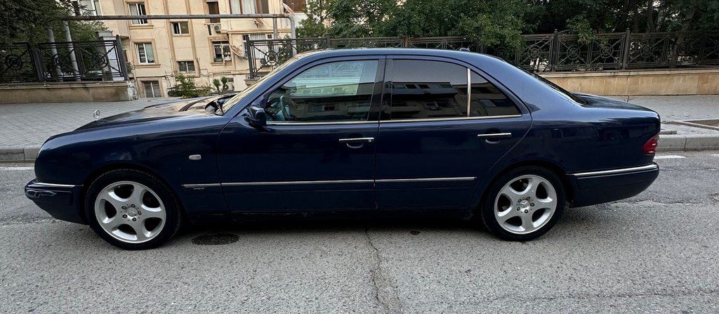 Mercedes E 240, 2.4 L, 1999 il, 347 000 km — Avtomobillər, Bakı (5)
