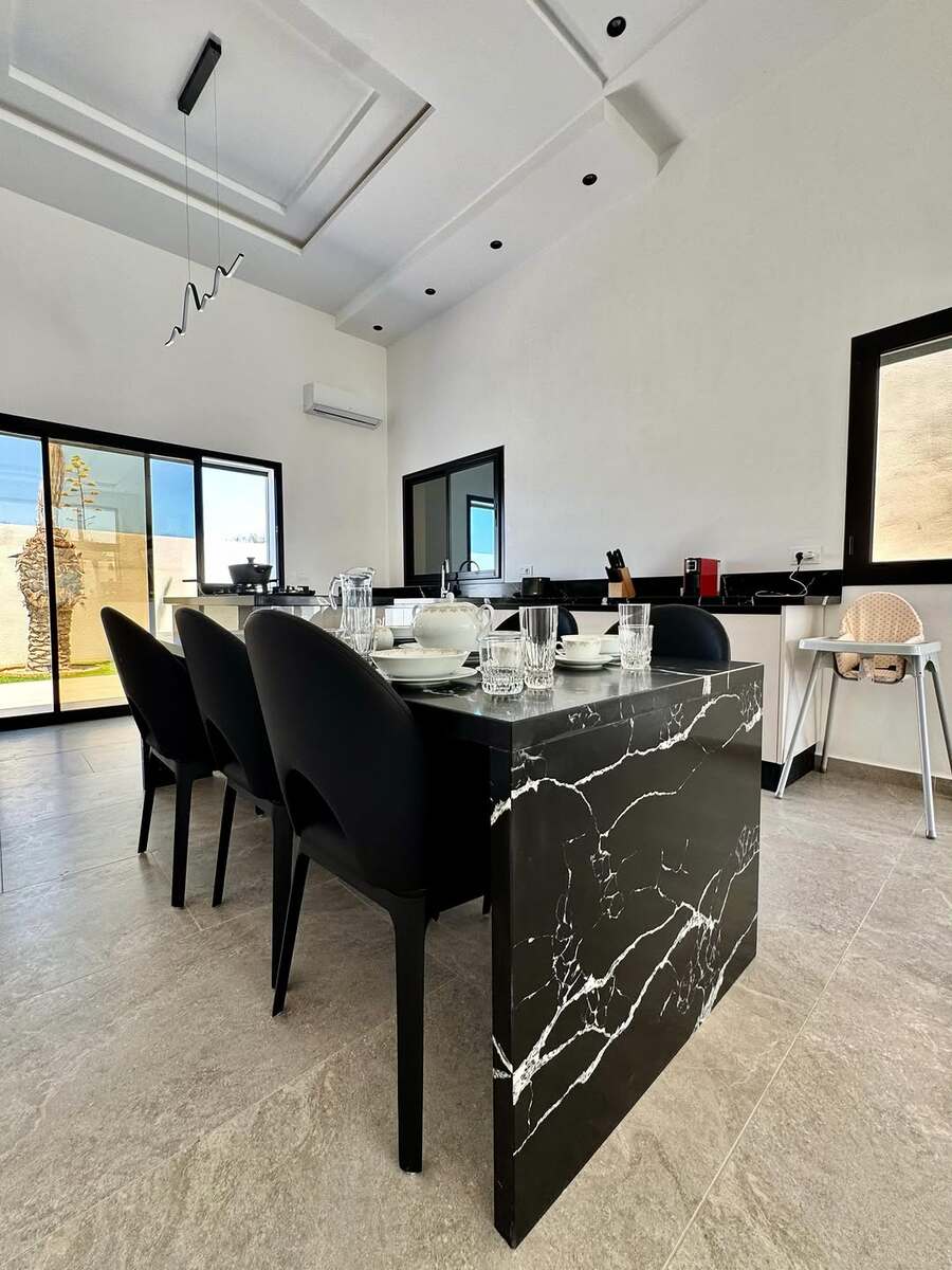 İcarəyə verilir 5 otaqlı həyət evi/bağ evi 250 m² — Ev, villa, Bakı (8)
