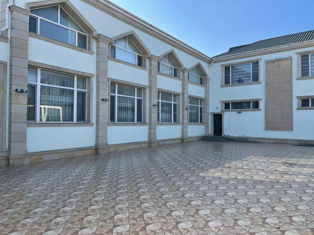 İcarəyə verilir 8 otaqlı həyət evi/bağ evi 650 m² — Ev, villa, Bakı (5)