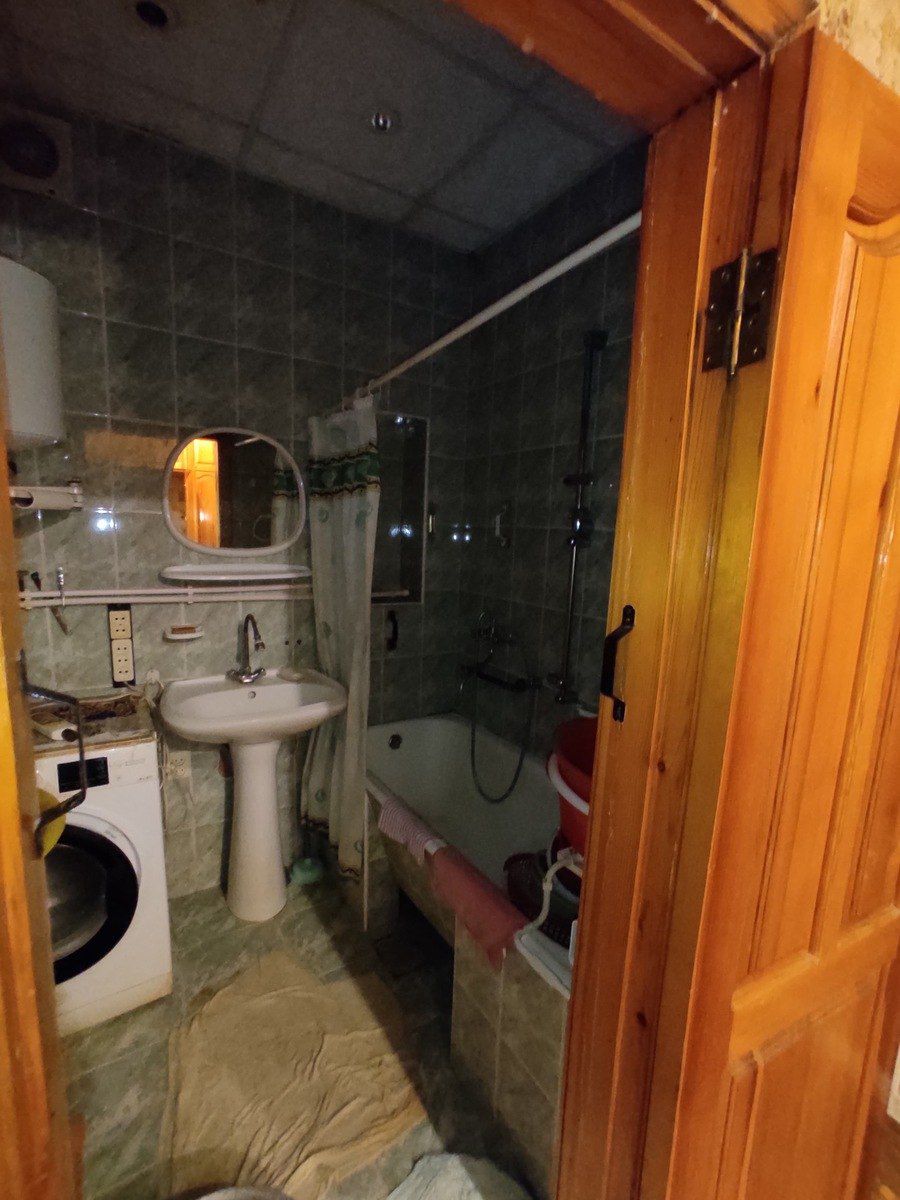 Satılır 3 otaqlı köhnə tikili 100 m² — Mənzil, Bakı (12)