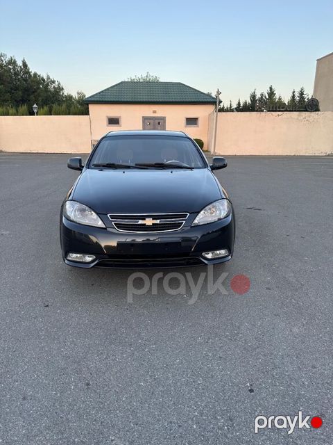 Daewoo Gentra, 1.5 L, 2013 il, 330 000 km