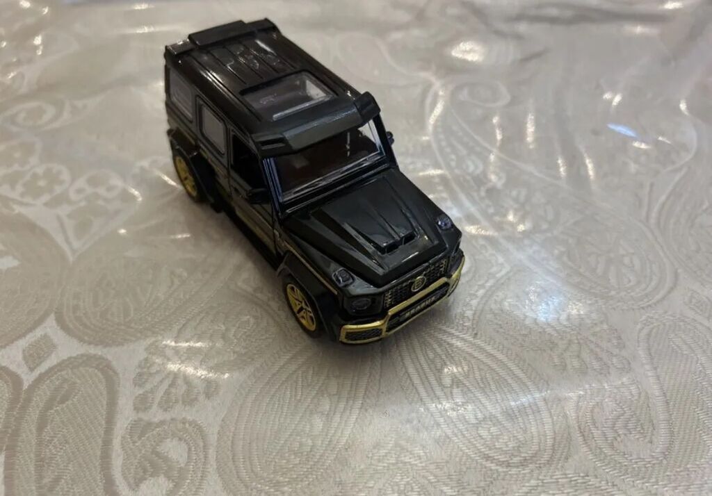 Məhsul: Metal oyuncaq maşın – SUV tipli model (Brabus üslubunda) — Oyuncaq nəqliyyatı, Bakı (2)