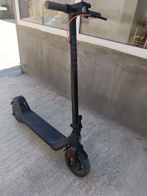 Xiomi 4 pro 2 nd gen scooter 550 azn satilir 1100 azn alinib — Mehdiabad