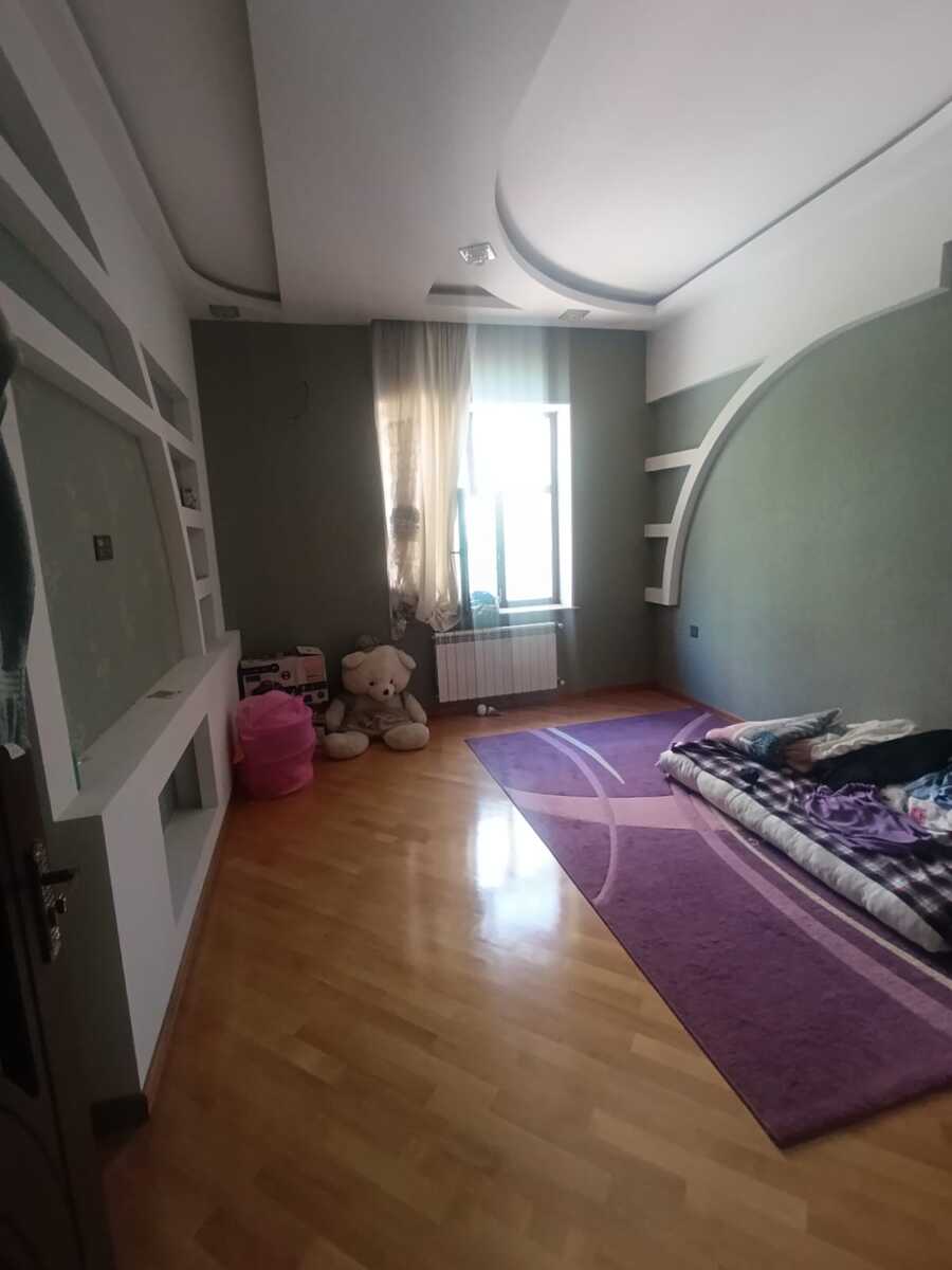 Satılır 5 otaqlı həyət evi/bağ evi 200 m² — Ev, villa, Bakı (8)