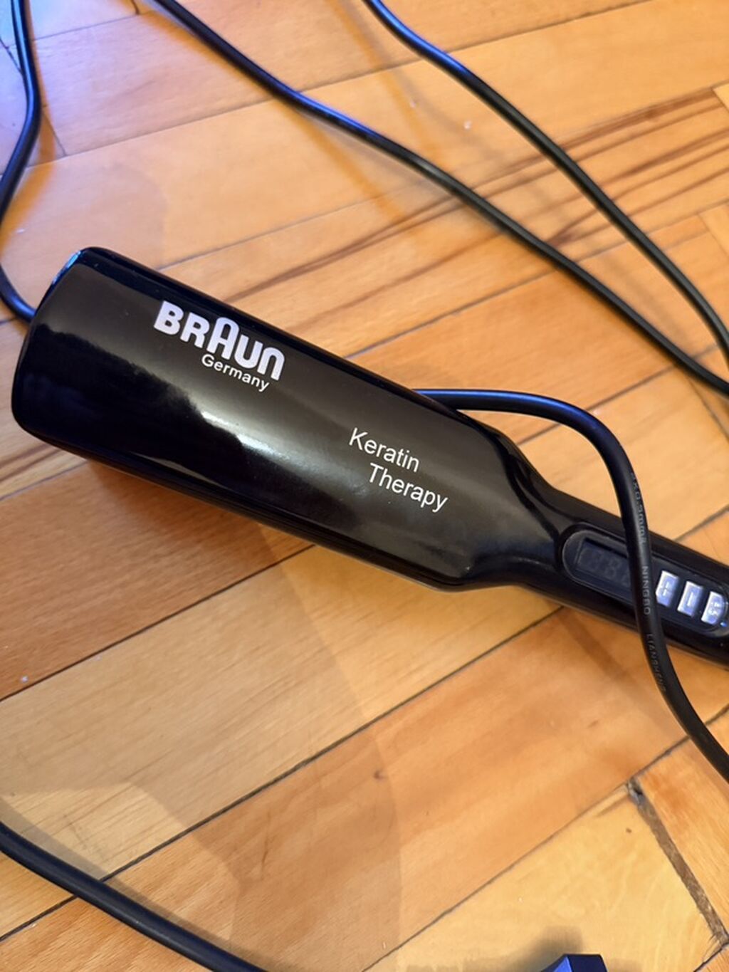 Braun Germany “Keratin Therapy” saç ütüsü - Geniş, hamar isitmə — Saç burmağa və düzəltməyə, Digah