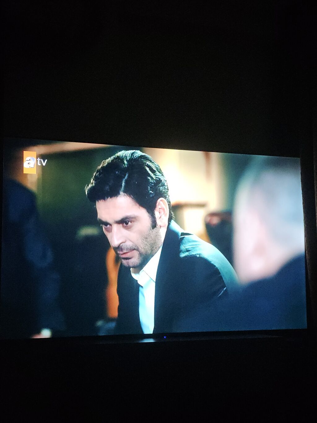 Cemi 20 günun televizordur yeni yenidir uzerinde ekraninda cizigi — Televizorlar, Bakı (6)