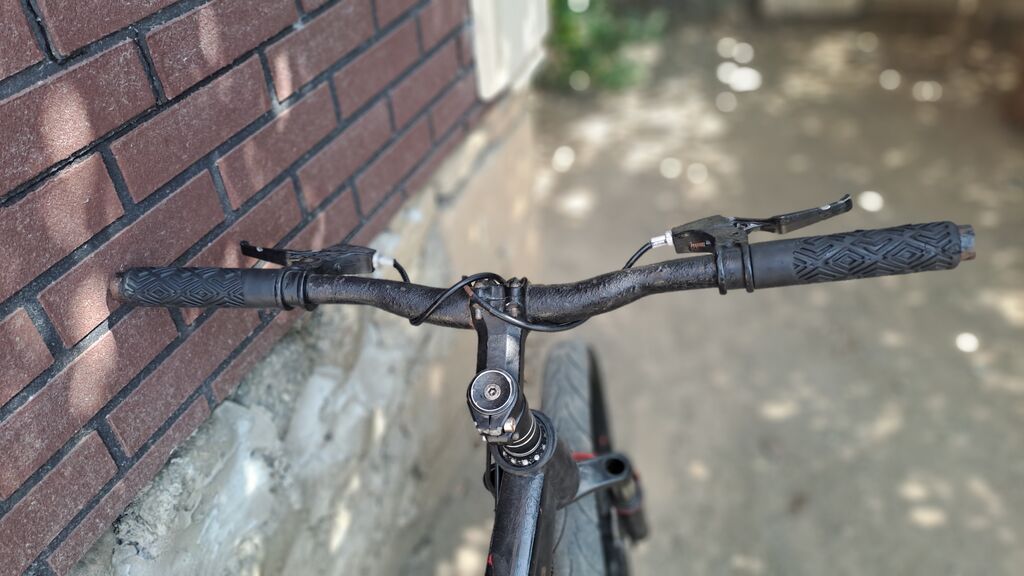 BMX tipli velosiped - Rəng: qara, qırmızı aksentlərlə - Karkas: BMX — BMX, Lənkəran (5)