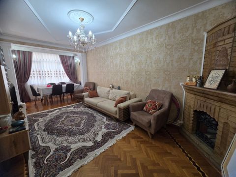3-otaqlı mənzil, Nəsimi r., 74 m² — Bakı