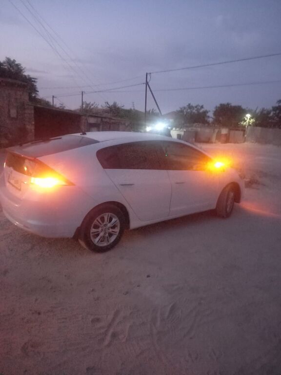 Honda Insight, 1.3 L, 0.58 kWh, 2009 il, 250 000 km — Avtomobillər, Bakı (5)