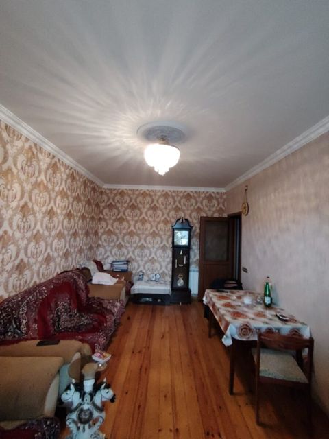 3-otaqlı mənzil, Nizami pr., 75 m² — Gəncə