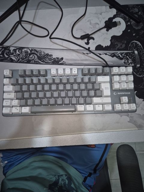 Rampage Snug K14 mexaniki oyun klaviaturası Rampage Snug K14 — Bakı
