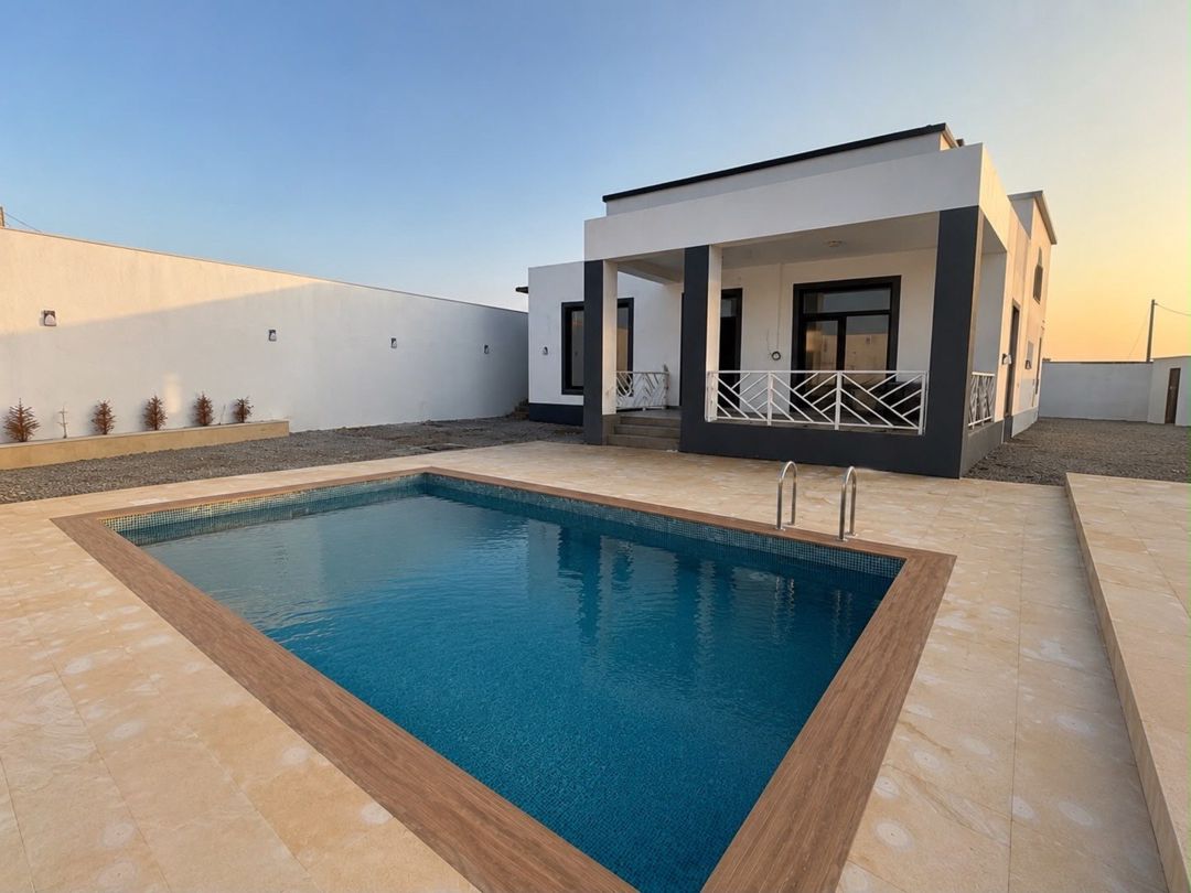Satılır 4 otaqlı həyət evi/bağ evi 200 m² — Ev, villa, Bakı (2)